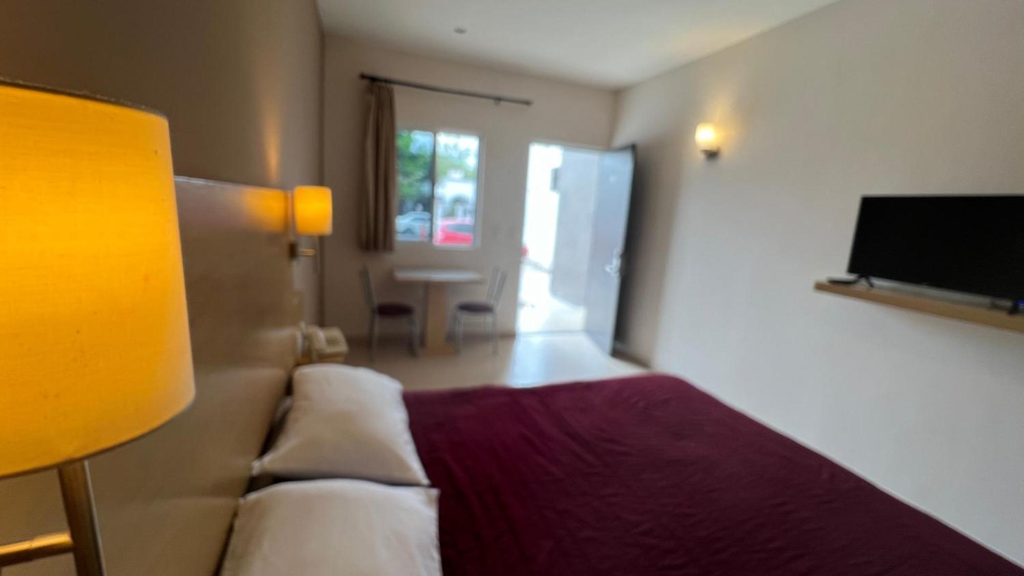 Nova Hotel Cadereyta Jimenez Екстер'єр фото