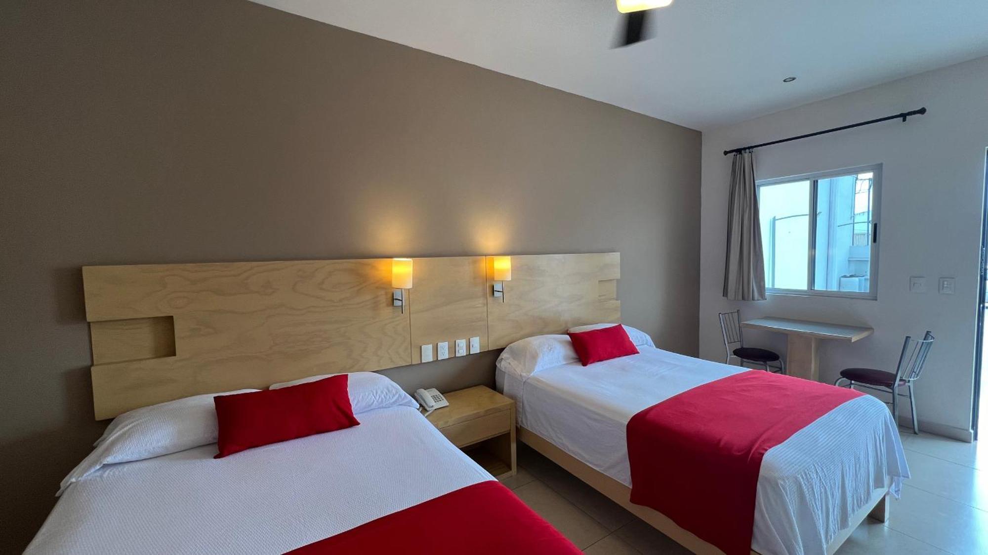 Nova Hotel Cadereyta Jimenez Екстер'єр фото