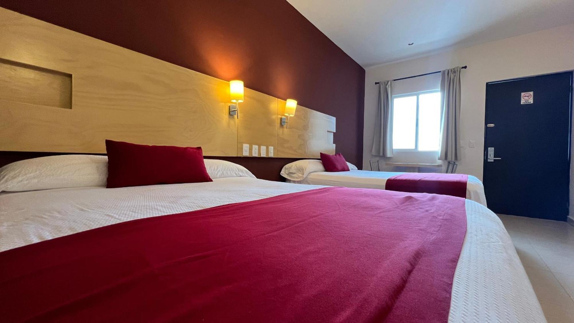 Nova Hotel Cadereyta Jimenez Екстер'єр фото