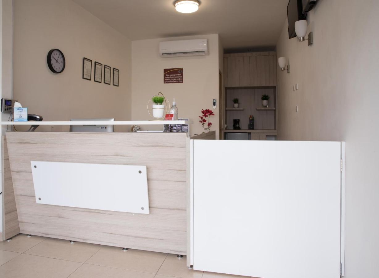 Nova Hotel Cadereyta Jimenez Екстер'єр фото