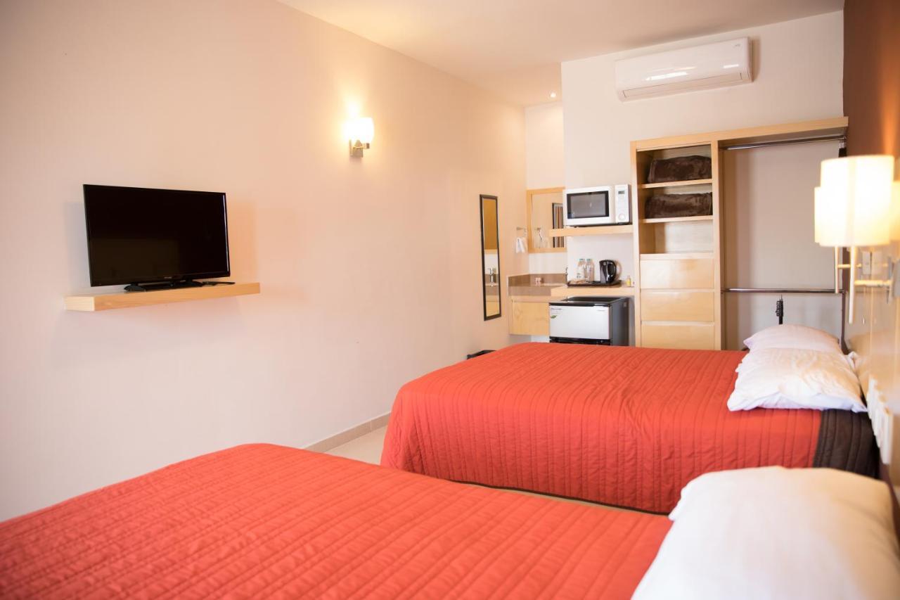 Nova Hotel Cadereyta Jimenez Екстер'єр фото