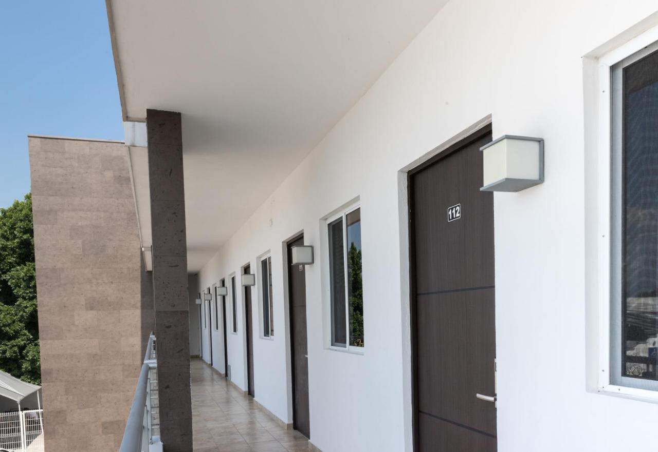 Nova Hotel Cadereyta Jimenez Екстер'єр фото