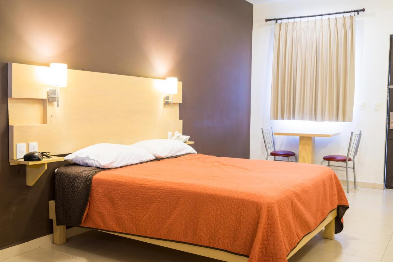 Nova Hotel Cadereyta Jimenez Екстер'єр фото
